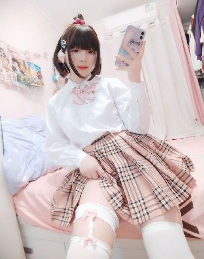 风流艳妇