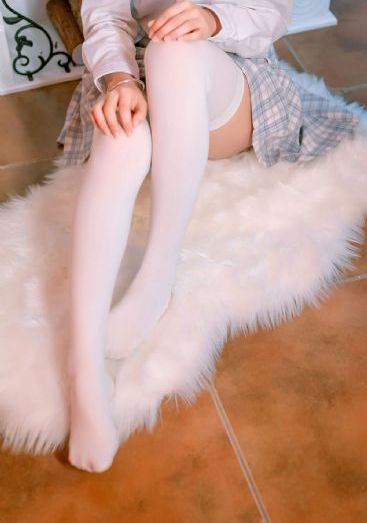 戚薇