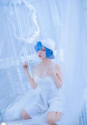 西西里的美丽传说电影